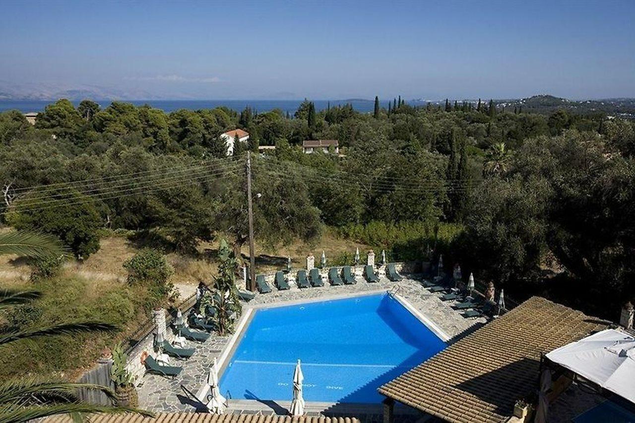 Yannis Servos Barbati Apartments Bagian luar foto